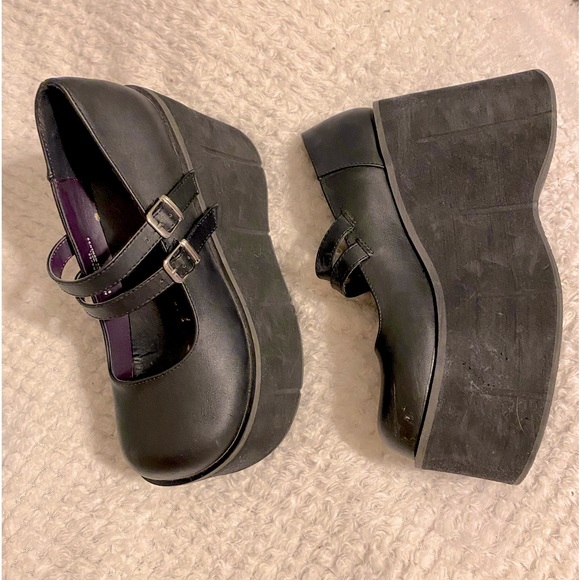 6 inch demonia Mary Janes! barely worn - Picture 1 of 4
